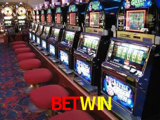 Descubra o Mundo do Cassino Online com BETWIN